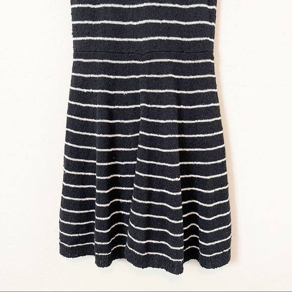 Alice + Olivia Women's Striped Metallic Sweater Dress Fit and Flare Black M - Picture 4 of 7